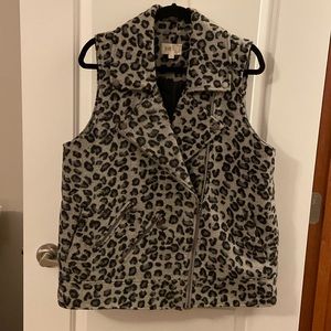 Leopard vest